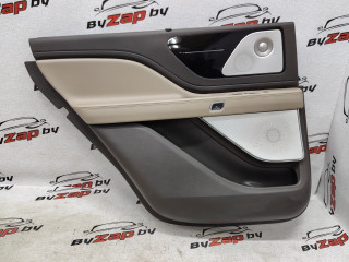 обшивка двери задняя левая Lincoln Aviator 2 поколение 2020, 3.0 л., бензин, АКПП, белый, внедорожник 5 дв., полный привод