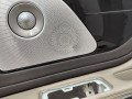 обшивка двери задняя правая Lincoln Aviator 2 поколение 2020, 3.0 л., бензин, АКПП, белый, внедорожник 5 дв., полный привод - фото №4