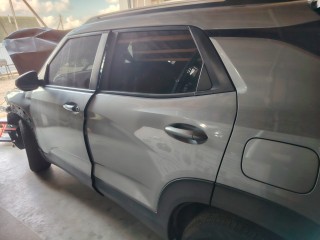 дверь задняя левая Chevrolet TrailBlazer 3 поколение 2023, 1.3 л., бензин, АКПП, серый, внедорожник 5 дв., передний привод