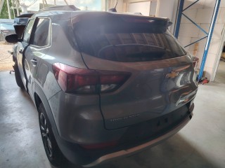 фонарь задний левый Chevrolet TrailBlazer 3 поколение 2023, 1.3 л., бензин, АКПП, серый, внедорожник 5 дв., передний привод