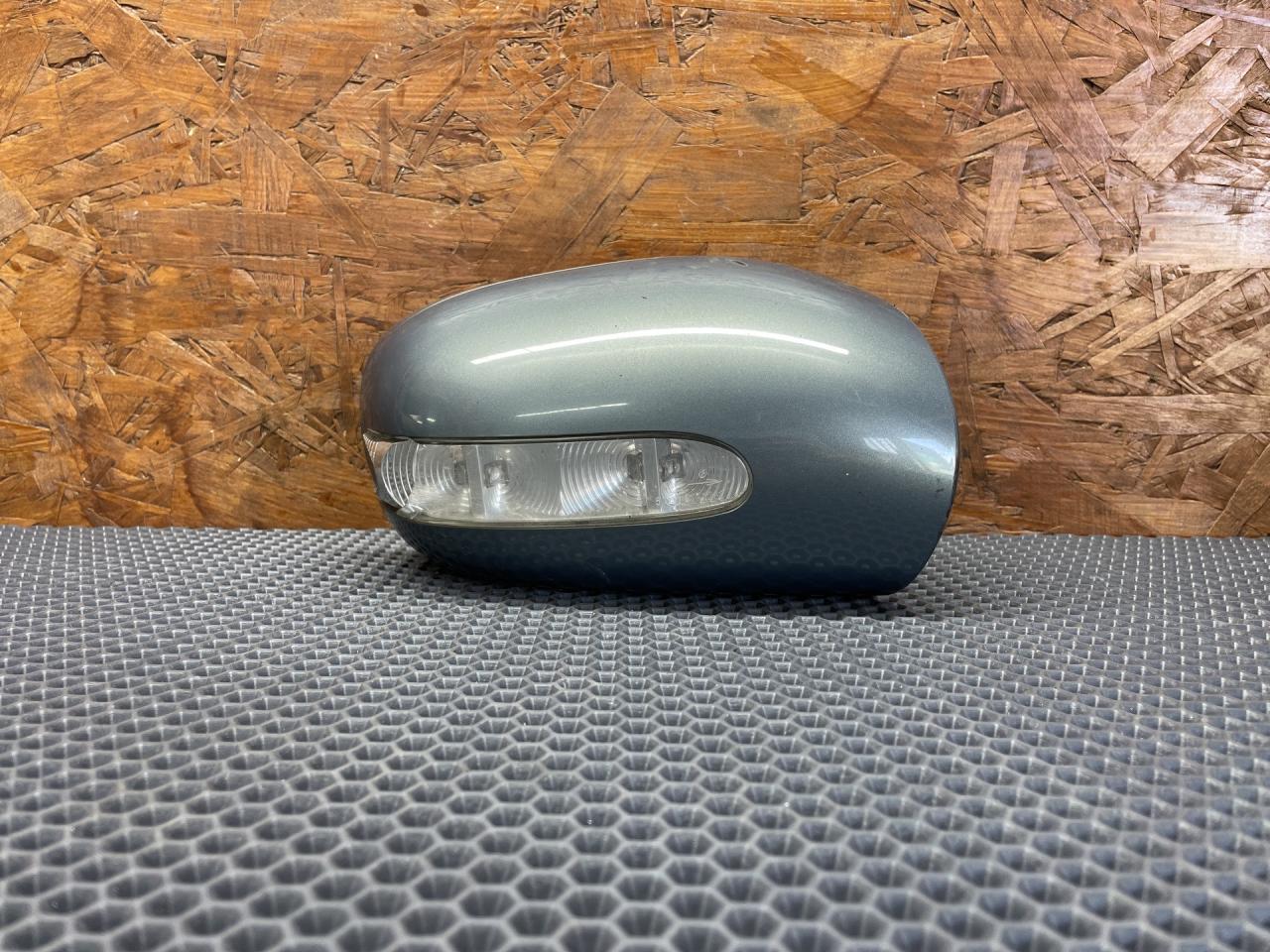 корпус зеркала наружного верхний правый правого Mercedes-Benz E-Класс W211/S211 2005, 3.0 л., M 272.944, бензин, АКПП, универсал - фото №1