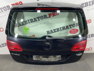 крышка багажника (дверь 3-5) Volkswagen Sharan 2 поколение 2011, 2.0 л., CFFB, дизель, 6МКПП, 2t, минивэн, передний привод, правый руль, 7N0827025H