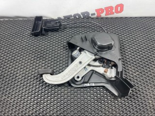 рычаг ручного тормоза (ручника) Mercedes-Benz C-Класс W203/S203/CL203 CL203.747 2001, 2.3 л., M 111.981, бензин, АКПП, 345, купе, задний привод, A2204200312