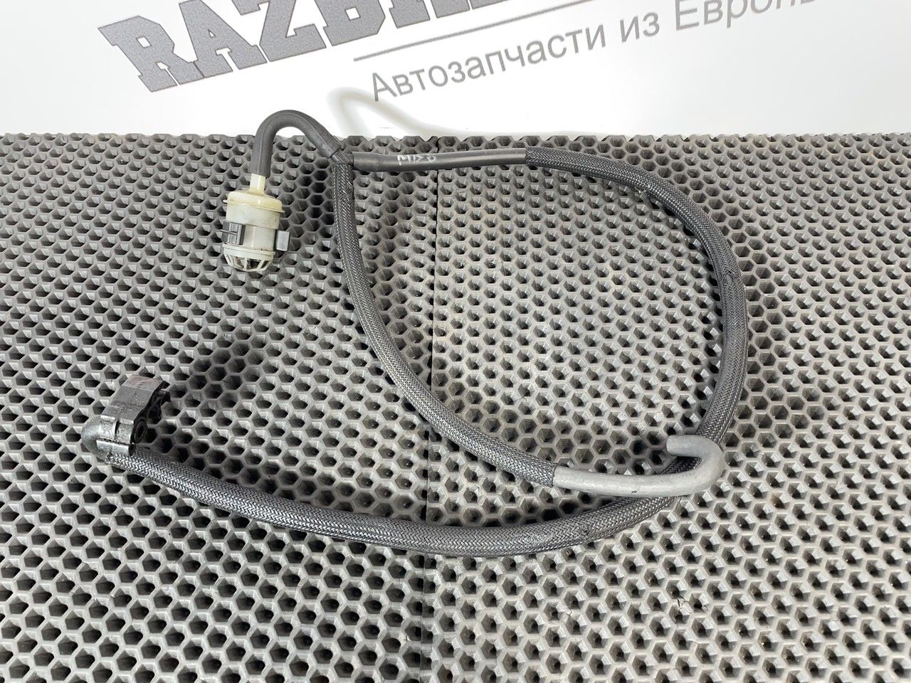 трубка вакуумная усилителя тормозов Mercedes-Benz E-Класс W212/S212/C207/A207 W212 2009, 2.1 л., OM 651.924, дизель, 6МКПП, 040, седан, задний привод, правый руль, A0000780956 - фото №1