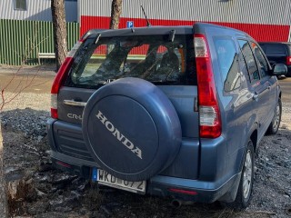 Honda CR-V 2 поколение [рестайлинг]