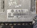 блок управления двигателем Volkswagen Caddy 3 поколение 2009, 2.0 л., BSX, газ, МКПП - фото №3