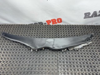уголок жабо Mercedes-Benz C-Класс W203/S203/CL203 CL203.747 2001, 2.3 л., M 111.981, бензин, АКПП, 345, купе, задний привод, A2038301713