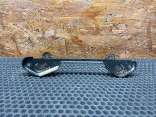 кронштейн топливной рампы BMW 3 серия E90/E91/E92/E93 2006, 2.0 л., N46 B20 B, бензин, МКПП, седан, 13537545355