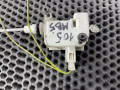 механизм открывания лючка бензобака Mercedes-Benz C-Класс W203/S203/CL203 2002, 2.0 л., M 111.955, бензин, МКПП, купе, A2038201997 - фото №7