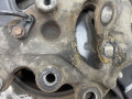 кулак поворотный левый Mercedes-Benz C-Класс W204 [рестайлинг] 2011, 2.1 л., OM 651.913, дизель, МКПП, 040u, седан, правый руль, A2043320101 - фото №4