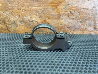 кронштейн полуоси Ford C-Max 2 поколение CB7 2013, 1.0 л., M2DA, бензин, МКПП, минивэн
