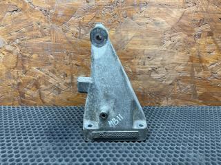 кронштейн двигателя Mercedes-Benz Vito W639 2008, 2.2 л., OM 646.980, дизель, МКПП, микроавтобус, A6462230804, 6462230804