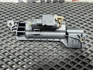 ручка крышки багажника Mercedes-Benz C-Класс W203/S203/CL203 CL203.747 2001, 2.3 л., M 111.981, бензин, АКПП, 345, купе, задний привод, A2037401093