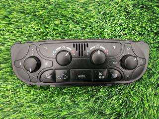 блок управления печки / климат-контроля Mercedes-Benz C-Класс W203/S203/CL203 CL203.747 2001, 2.3 л., M 111.981, бензин, АКПП, 345, купе, задний привод, A2038300685, 2038300685