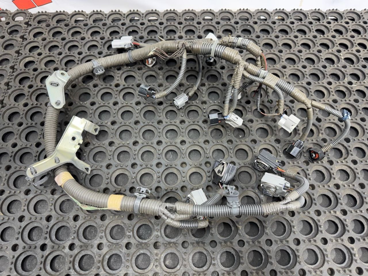 проводка Lexus LS 4 поколение (2006 - 2009), 4.6 л., 1UR-FSE, бензин, АКПП, 1f2, седан, задний привод, правый руль, 8212550080 - фото №1
