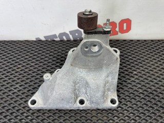 кронштейн двигателя Lexus LS 4 поколение (2006 - 2009), 4.6 л., 1UR-FSE, бензин, АКПП, 1f2, седан, задний привод, правый руль, 1230138190