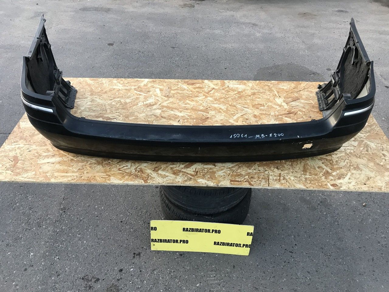 бампер задний Mercedes-Benz E-Класс W211/S211 W211 2003, 1.8 л., M 271.941, бензин, АКПП, c185 melanitschwarz, универсал, правый руль, A2118801283 - фото №1