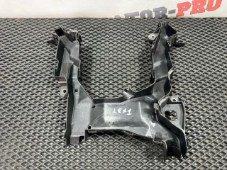 пластик Lexus LS 4 поколение (2006 - 2009), 4.6 л., 1UR-FSE, бензин, АКПП, 1f2, седан, задний привод, правый руль