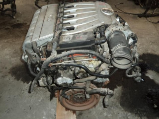 двигатель Volkswagen Passat B6 2008, 3.2 л., AXZ, бензин