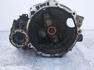 КПП механическая (МКПП) Volkswagen Passat B4 1995, 2.0 л., бензин