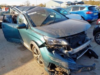 Peugeot 5008 2 поколение