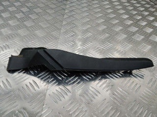 молдинг лобового стекла Renault Megane 3 поколение 2009, 668630006R