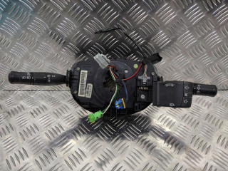 переключатель подрулевой (стрекоза) Renault Megane 2 поколение [рестайлинг] 2008, 82002137