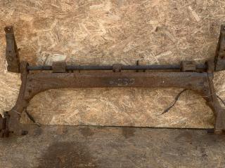 балка подвески задняя Renault Laguna 1 поколение [рестайлинг] 1998, 1.8 л., бензин, МКПП, хетчбэк 5 дв.