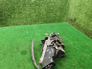 замок двери передней правой Toyota Picnic 1 поколение XM10 2000, 2.2 л., дизель, МКПП, минивэн