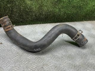 патрубок радиатора Mitsubishi Space Wagon 3 поколение (Typ N50) 2000, 2.4 л., бензин, МКПП, минивэн