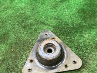 опора амортизатора верхняя (чашка) Lada Vesta 1 поколение 2023, 1.6 л., бензин, МКПП, седан, 8450045162