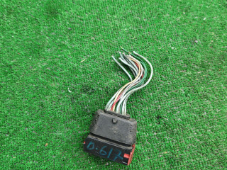 реле бензонасоса Citroen Xantia 1 поколение [рестайлинг] 2000, 1.8 л., LFY  (XU7JP4), бензин, АКПП, хетчбэк 5 дв.