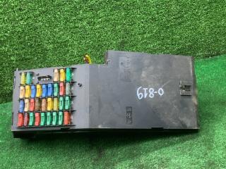 блок предохранителей Peugeot 605 1 поколение [рестайлинг] 1995, 2.1 л., P9A (XUD11A), дизель, МКПП, седан