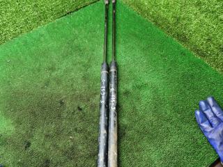 амортизатор крышки багажника (3-5 двери) Kia Carnival 1 поколение [рестайлинг] 2002, 2.9 л., CRDi, дизель, МКПП, минивэн