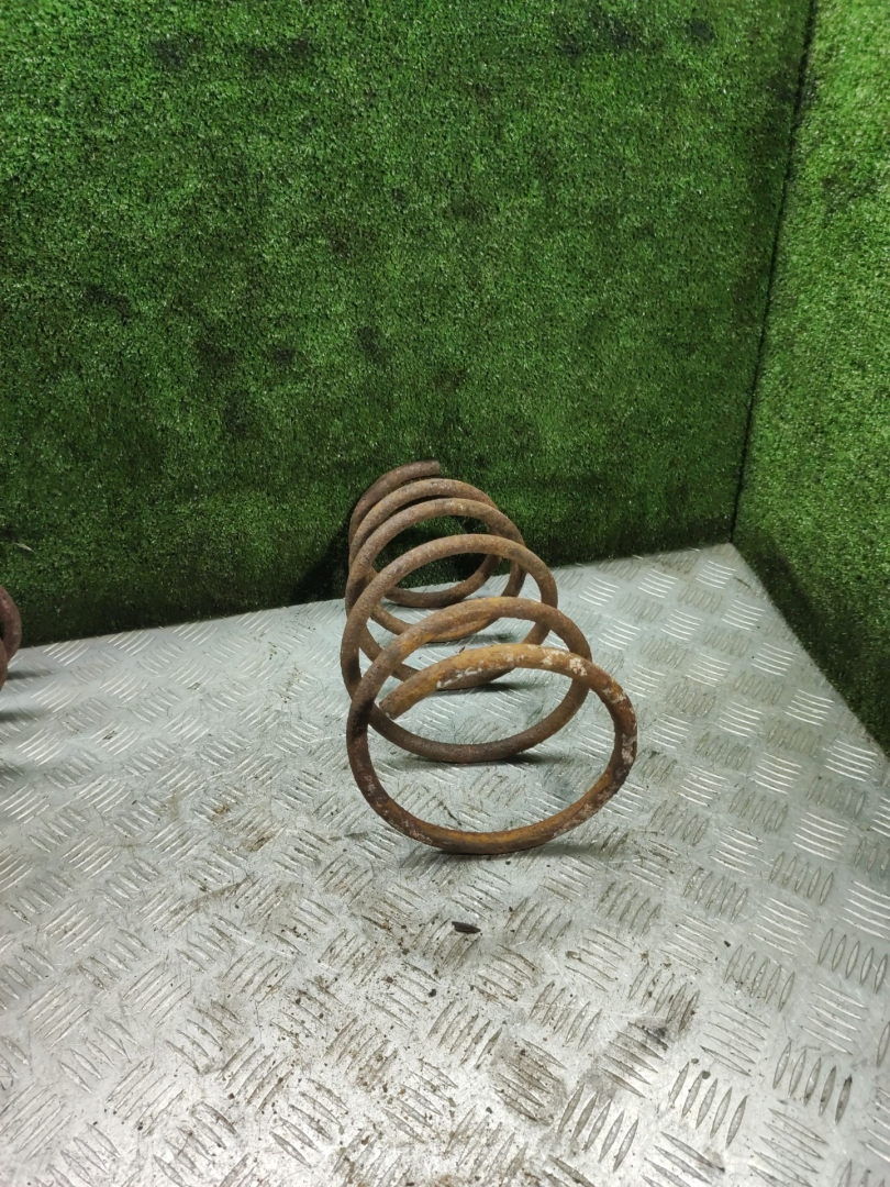 пружина передняя Fiat Palio 1 поколение 2001, 1.2 л., бензин, МКПП, универсал - фото №1