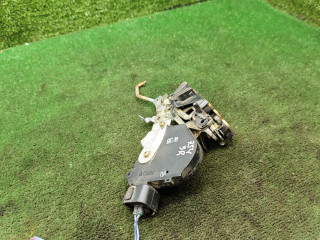 замок двери задней правой Toyota Picnic 1 поколение XM10 1999, 2.2 л., 3C-TE, дизель, МКПП, минивэн