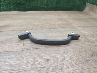 ручка внутренняя потолочная Mitsubishi Pajero 2 поколение 1996, 3.0 л., бензин, АКПП, внедорожник 5 дв.