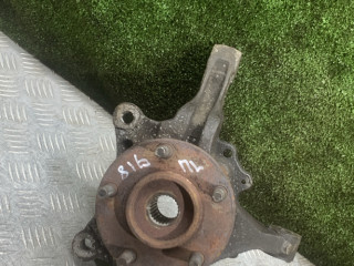 ступица передняя левая Dodge Caravan 4 поколение 2001, 2.4 л., бензин, АКПП, минивэн, 04694949AA