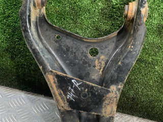 рычаг передний правый Renault Duster 1 поколение [рестайлинг] 2017, 2.0 л., бензин, МКПП, внедорожник 5 дв., полный привод