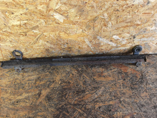 балка под радиатор Toyota Picnic 1 поколение XM10 2000, 2.2 л., дизель, МКПП, минивэн