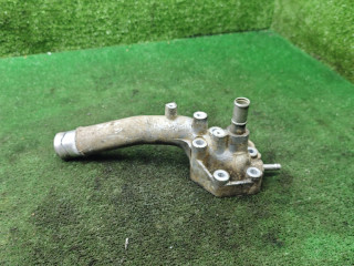 фланец (тройник) системы охлаждения Toyota Picnic 1 поколение XM10 2001, 2.2 л., 3C-TE, дизель, МКПП, минивэн