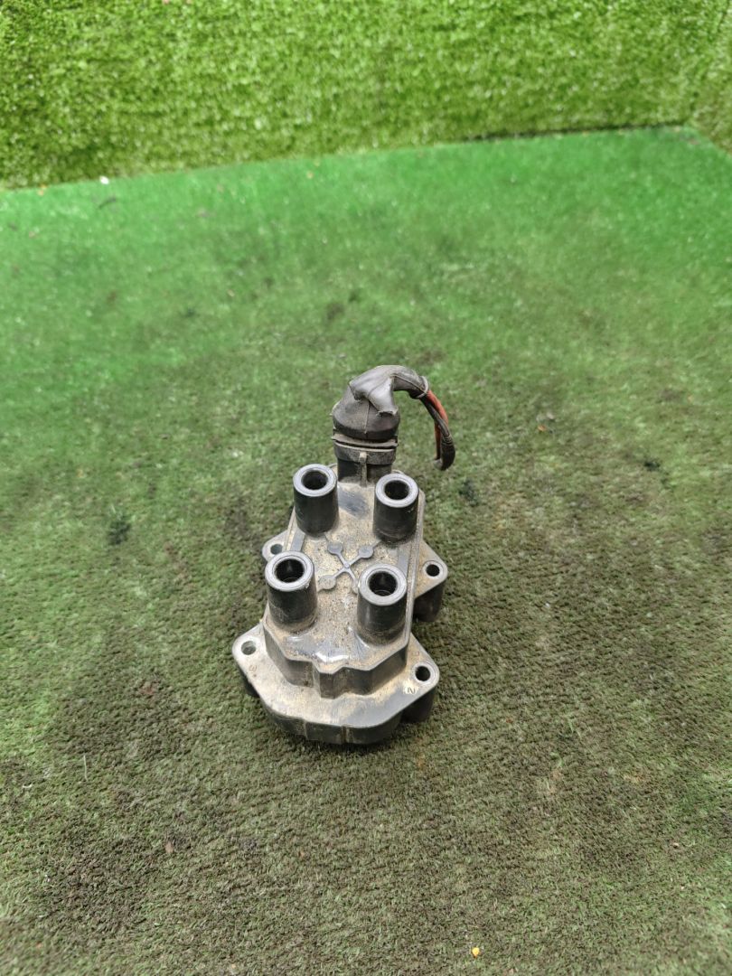 катушка зажигания Opel Sintra 1 поколение 1997, 2.2 л., X 22 XE, бензин, МКПП, минивэн - фото №1