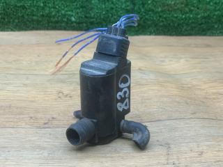 насос (моторчик) омывателя стекла Toyota Carina E 1 поколение T190 1998, 2.0 л., 2C-TE, дизель, МКПП, универсал