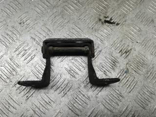 петля крышки багажника Opel Frontera A 1992, 2.4 л., бензин, МКПП, внедорожник 5 дв.