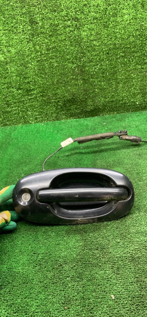 ручка наружная Chrysler Voyager 3 поколение 2000, 2.5 л., дизель, МКПП, минивэн, 4687616AB - фото №1