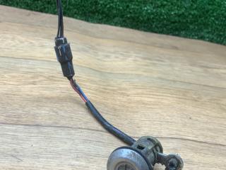 личинка дверного замка Mitsubishi Pajero 2 поколение 1996, 3.0 л., бензин, АКПП, внедорожник 5 дв.