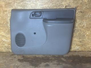 обшивка двери передняя правая Dodge Caravan 4 поколение 2001, 2.4 л., бензин, АКПП, минивэн