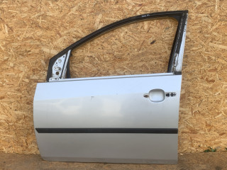 дверь передняя левая Ford Fiesta 5 поколение [рестайлинг] 2005, 1.6 л., дизель, МКПП, хетчбэк 5 дв.