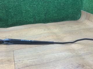 щеткодержатель (поводок стеклоочистителя, дворник) Citroen Xsara 1 поколение 1998, 1.4 л., бензин, МКПП, хетчбэк 3 дв.