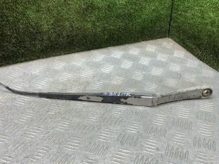 щеткодержатель (поводок стеклоочистителя, дворник) Nissan Almera N15 1998, 1.6 л., бензин, МКПП, хетчбэк 5 дв.